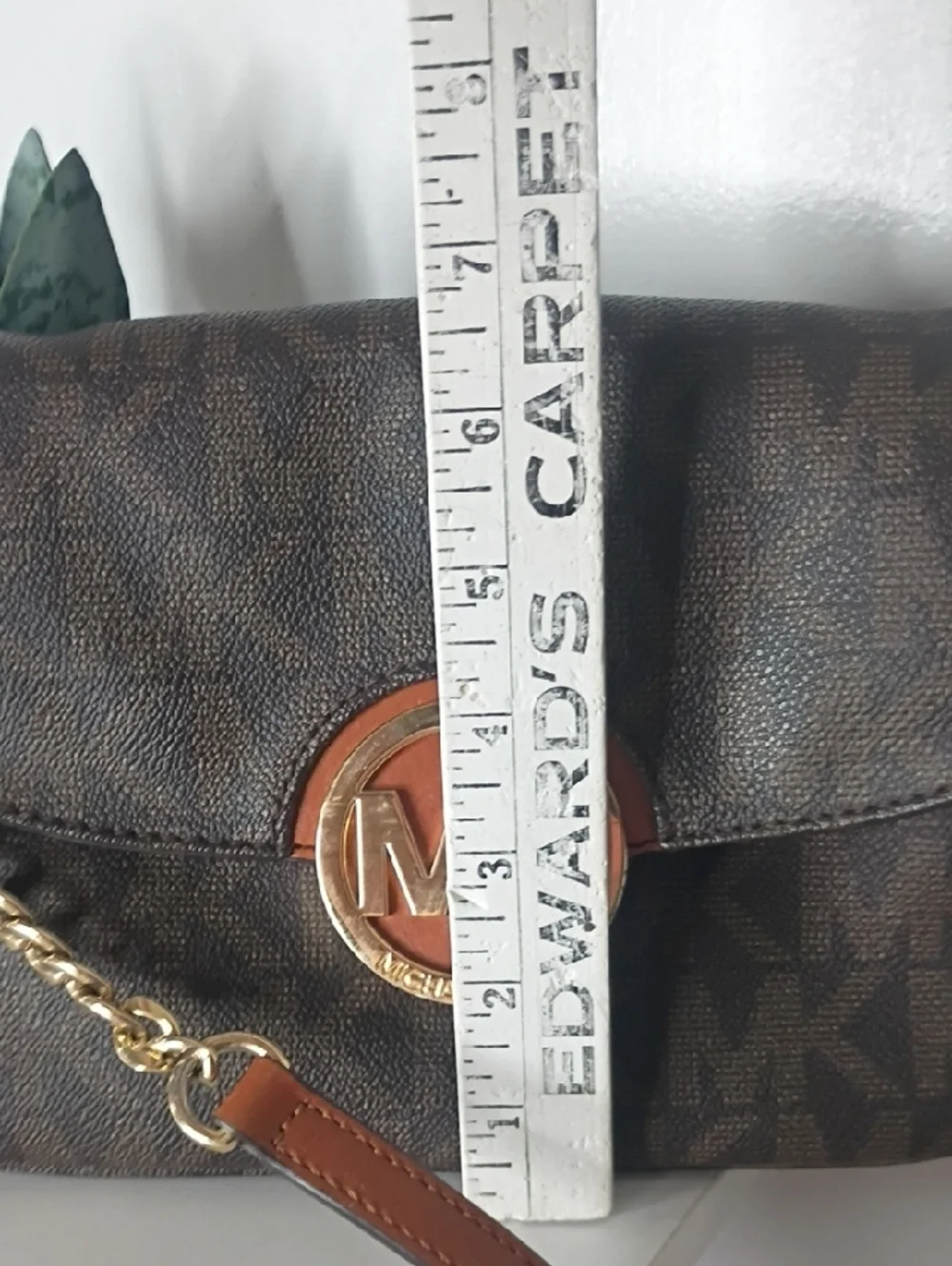 Michael Kors Fulton Flap Gusset Crossbody Ba